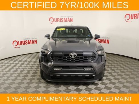 Used 2024 Toyota Tacoma TRD Sport w/ TRD Sport Upgrade Package AWD/4WD image 12