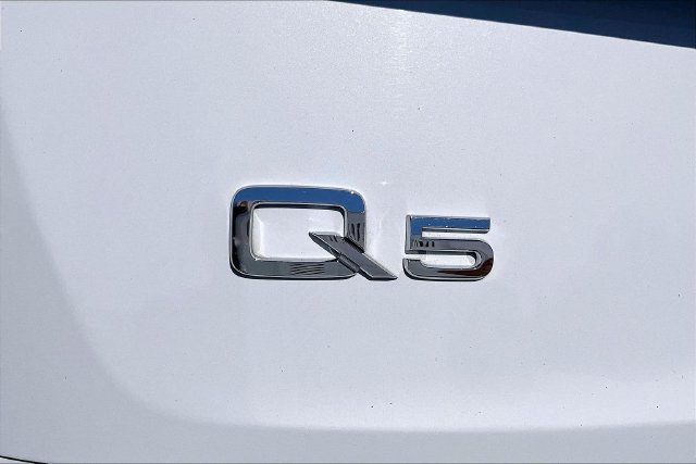 Used 2024 Audi Q5 2.0T Premium Plus w/ Premium Plus Package AWD/4WD image 24