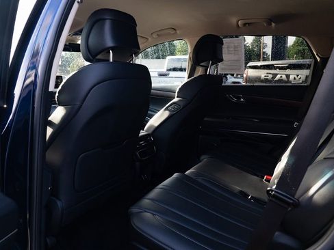 Used 2024 Genesis GV80 2.5T image 20