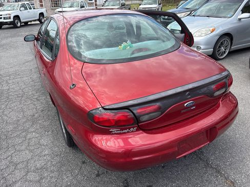 Used 1998 Ford Taurus SE image 14