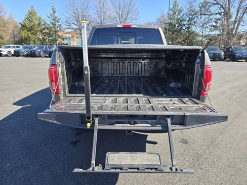 Used 2015 Ford F150 Lariat w/ Equipment Group 502A Luxury image 13