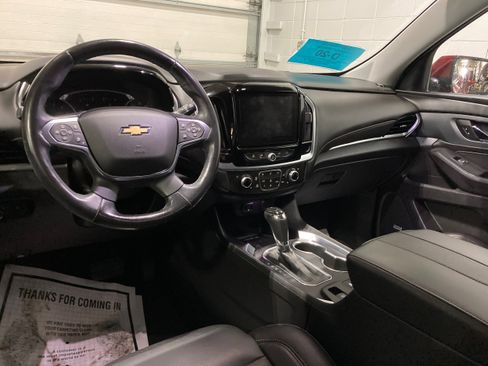 Used 2018 Chevrolet Traverse Premier image 21