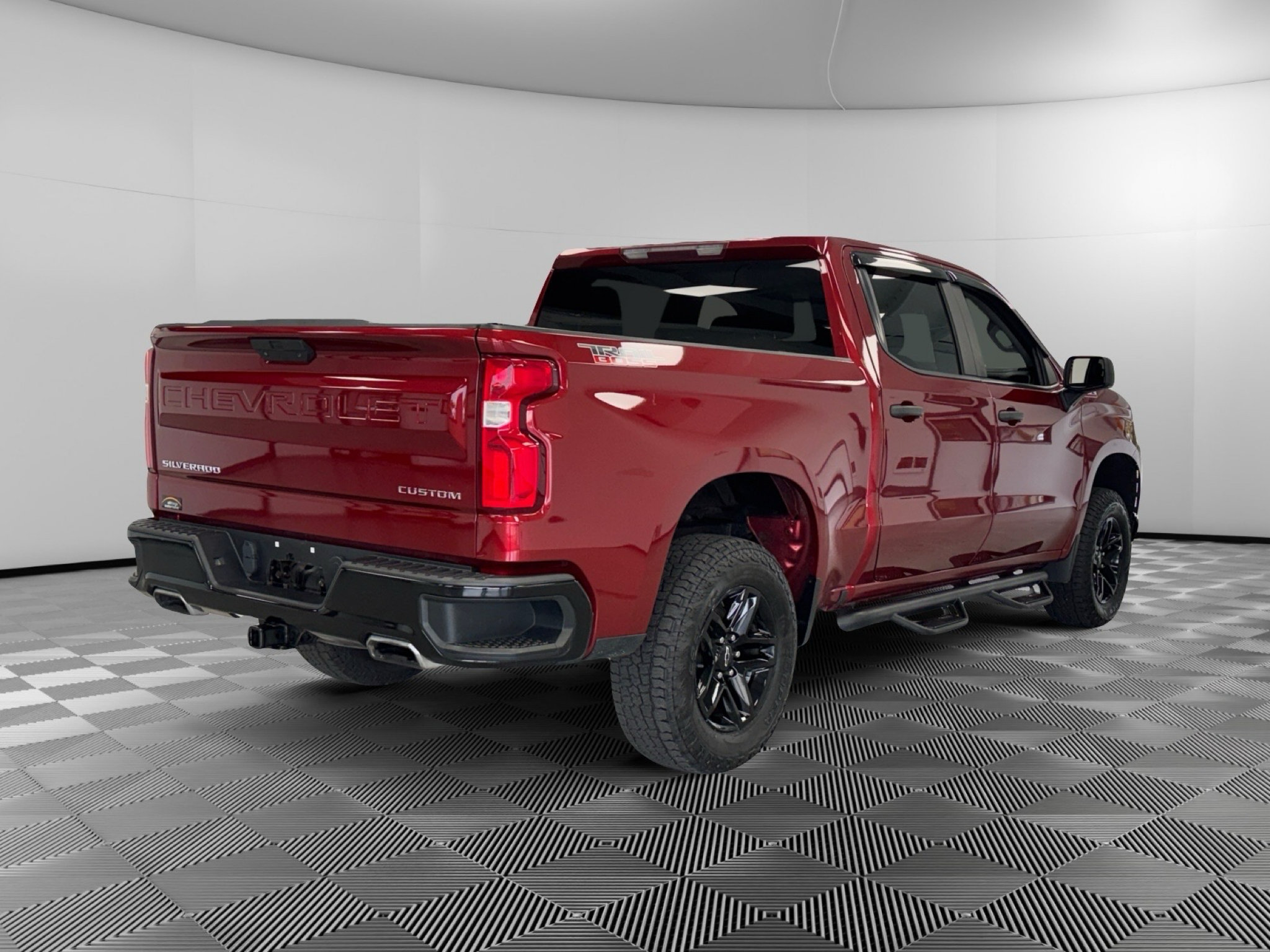 Used 2021 Chevrolet Silverado 1500 Custom Trail Boss AWD/4WD image 8