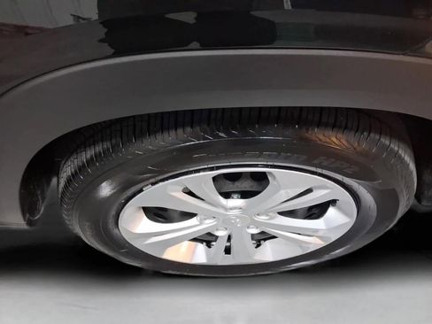 Used 2024 Chevrolet Trax LS w/ Driver Confidence Package image 19