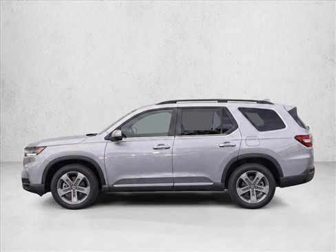 Used 2024 Honda Pilot EX-L image 4