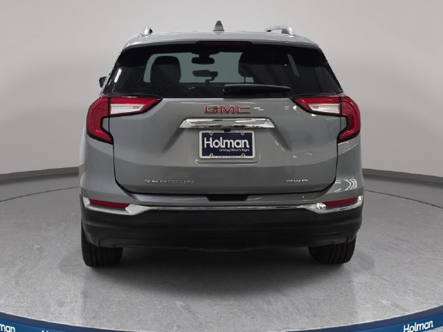 Used 2023 GMC Terrain SLT w/ LPO, Floor Liner Package AWD/4WD image 7