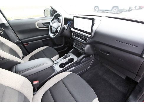 Used 2025 Ford Bronco Sport Big Bend image 28