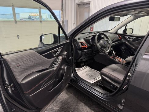 Used 2019 Subaru Forester Sport w/ Popular Package #2 AWD/4WD image 9