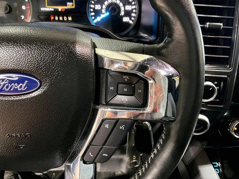 Used 2017 Ford F150 XLT w/ Equipment Group 302A Luxury image 19