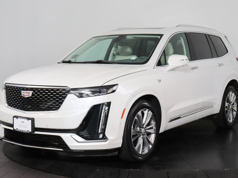 Used 2024 Cadillac XT6 Premium Luxury w/ Technology Package AWD/4WD image 1