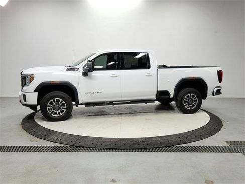 Used 2021 GMC Sierra 2500 AT4 image 4