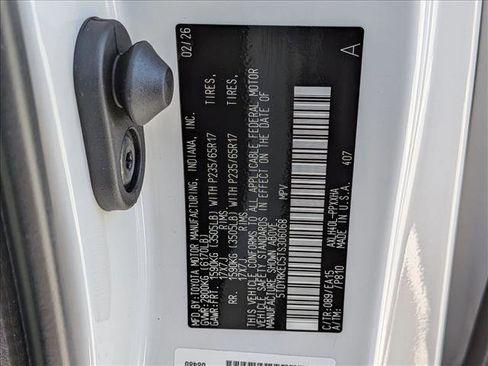 New 2026 Toyota Sienna XLE image 17