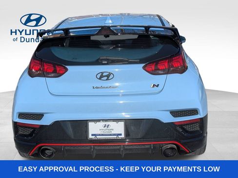 Used 2022 Hyundai Veloster N image 7