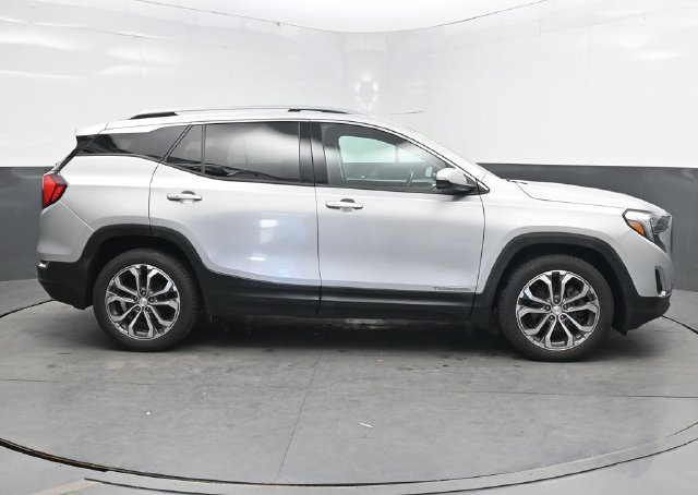 Used 2020 GMC Terrain SLT w/ Preferred Package FWD image 9