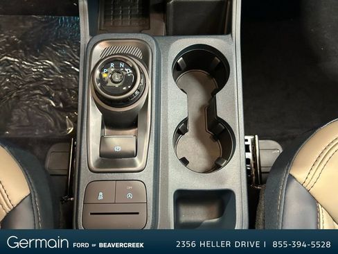 New 2025 Ford Maverick Lariat image 18