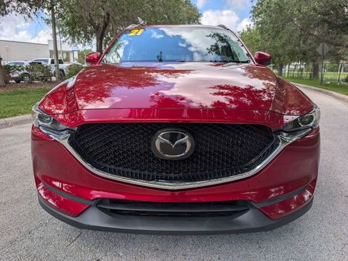 Used 2021 MAZDA CX-5 Touring FWD image 2