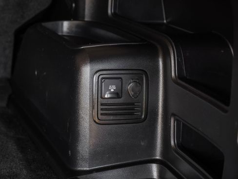 Used 2018 Toyota 4Runner SR5 image 47