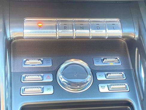 Used 2026 Lincoln Nautilus Premier w/ Equipment Group 102A image 26