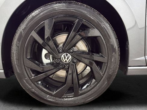 New 2026 Volkswagen Jetta SE image 40