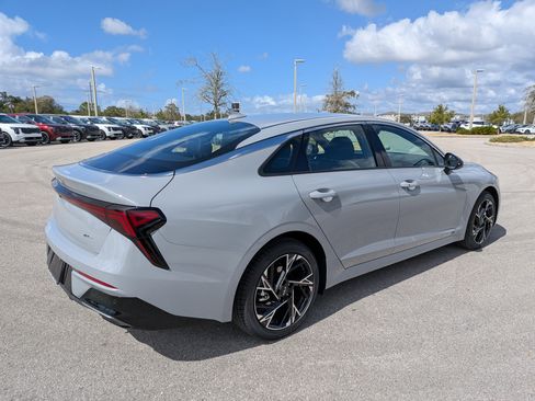 New 2026 Kia K5 GT-Line image 5