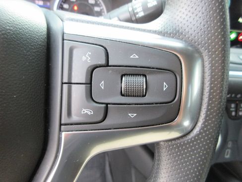 Used 2024 Chevrolet Blazer LT w/ Convenience Package FWD image 24