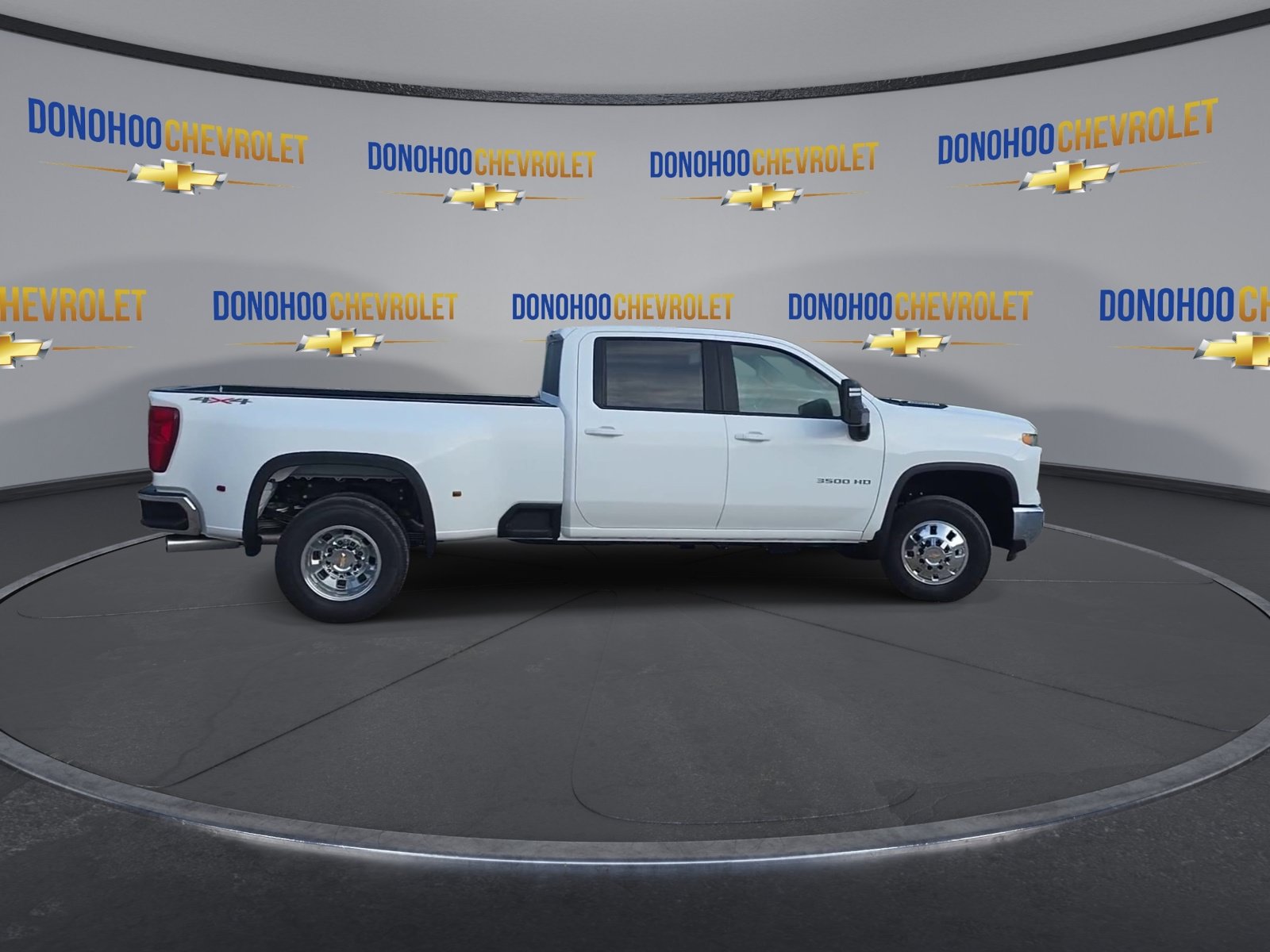 New 2026 Chevrolet Silverado 3500 LT AWD/4WD image 12