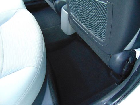 Used 2017 Hyundai Accent SE image 16