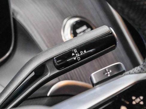 Certified 2026 Mercedes-Benz GLC 300 image 25
