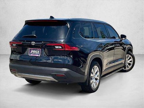 Used 2026 Toyota Grand Highlander FWD image 2