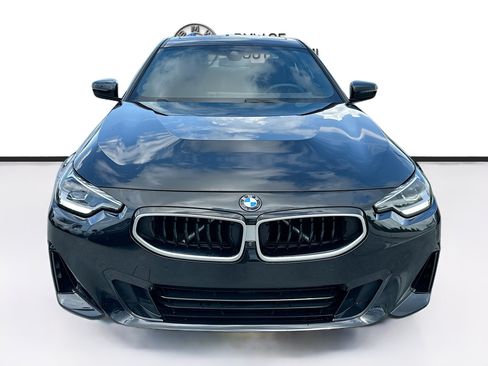Used 2025 BMW 230i Coupe w/ Convenience Package RWD image 2