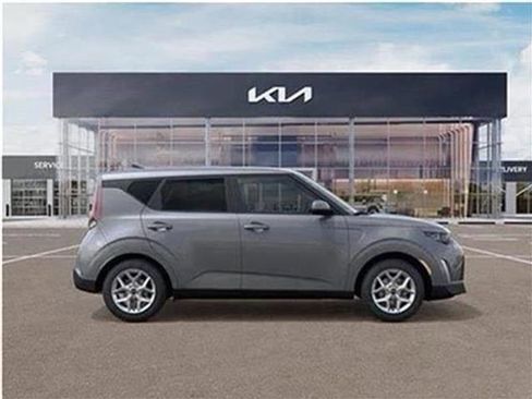 New 2025 Kia Soul LX image 34