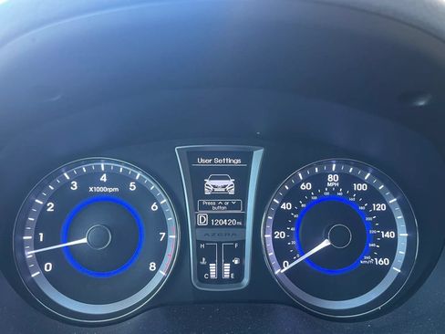 Used 2013 Hyundai Azera w/ Technology Pkg FWD image 17
