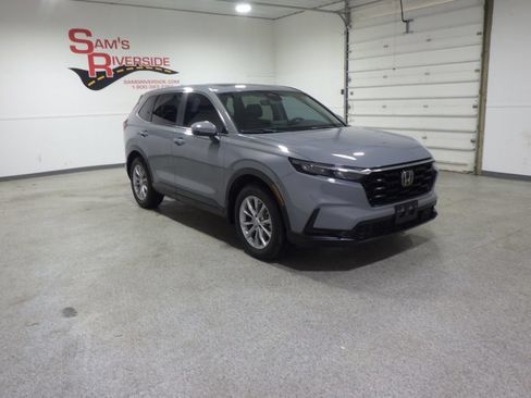Used 2025 Honda CR-V EX-L image 5