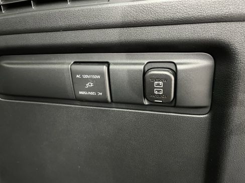 Certified 2025 MAZDA CX-70 3.3 Turbo w/ Premium Plus Pkg image 33