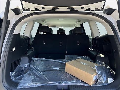 New 2026 Hyundai Ioniq 9 SEL image 24