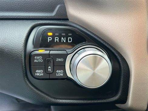 Used 2022 RAM 1500 Laramie image 23