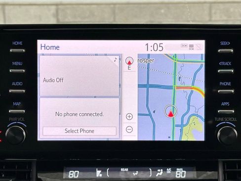 Used 2023 Toyota Sienna XSE image 15