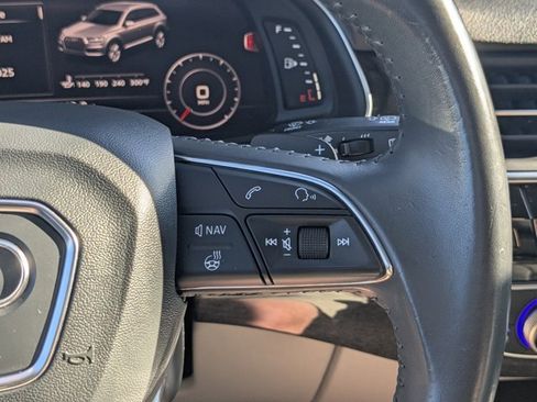 Used 2017 Audi Q7 3.0T Prestige w/ Prestige Package image 21