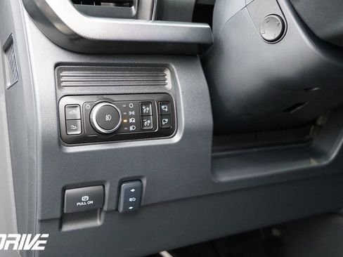 Used 2026 Ford F350 Platinum image 21