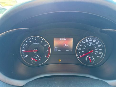 Used 2018 Kia Stinger GT image 39