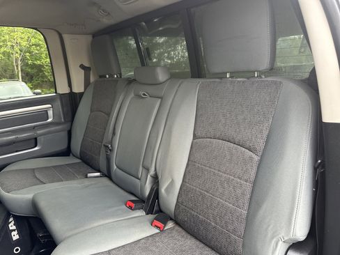 Used 2015 RAM 2500 SLT w/ Luxury Group AWD/4WD image 22