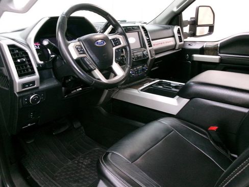 Used 2019 Ford F250 Lariat w/ Chrome Package AWD/4WD image 22
