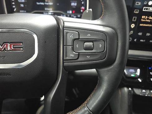Used 2023 GMC Sierra 1500 AT4 w/ Technology Package AWD/4WD image 23