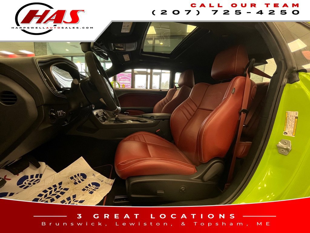 Used 2023 Dodge Challenger SRT Hellcat RWD image 7