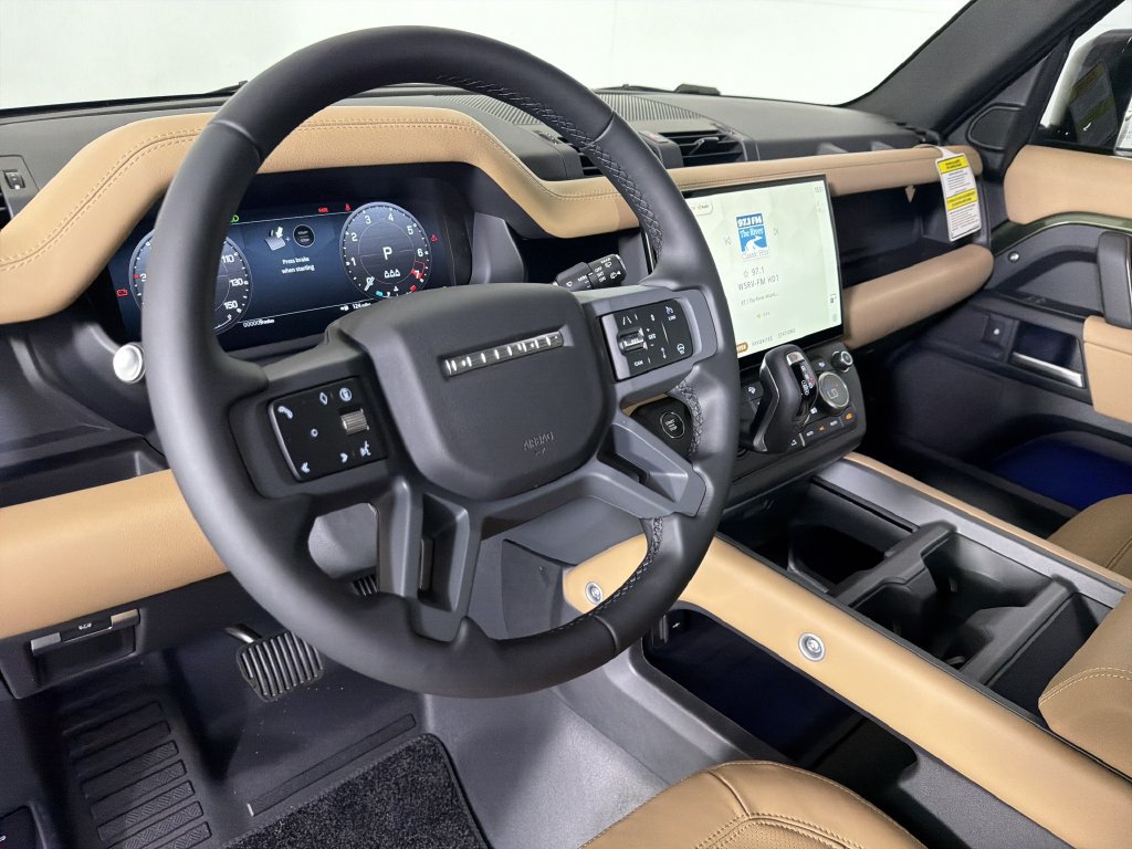 New 2026 Land Rover Defender 110 X-Dynamic SE AWD/4WD image 4