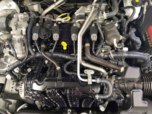 Used 2024 Nissan Altima 2.5 SV FWD image 30