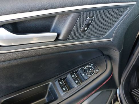 Used 2023 Ford Edge ST-Line AWD/4WD image 17