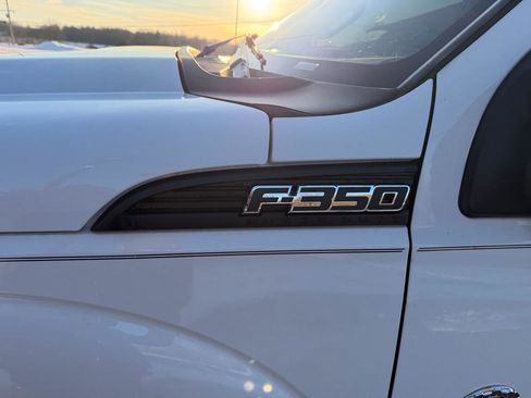 Used 2016 Ford F350 XL w/ Power Equipment Group image 11
