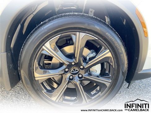 New 2026 INFINITI QX60 Autograph image 9