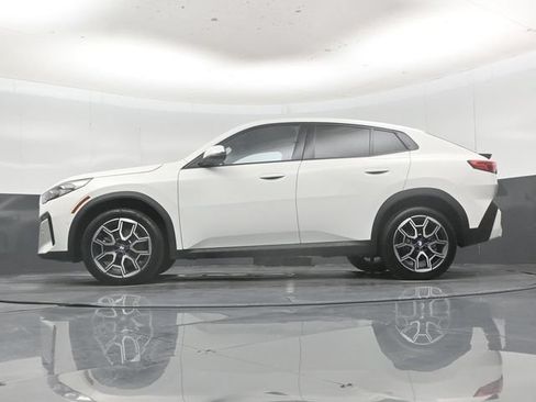 Used 2026 BMW X2 xDrive28i AWD/4WD image 50